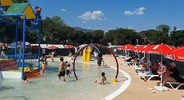Aydın Tekstil Park çocuklara Aquapark'ıyla da eğlence sunuyor