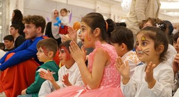 KAÇUV, tedavi gören çocuklar ve aileleri ile Shangri-la Bosphorus Istanbul'da bir araya geldi