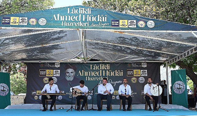konyanin-manevi-onderlerinden-ladikli-ahmet-hudai-anildi.jpg
