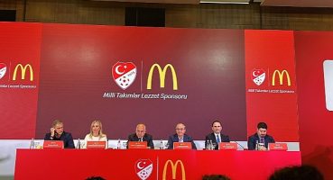 McDonalds'ın Milli Takımlara Olan Desteği 4 Yıl Daha Devam Edecek!