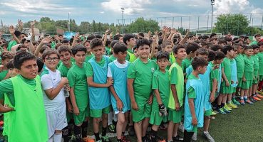 Sivas Belediyesi Geleneksel Futbol Yaz Okulu Açıldı
