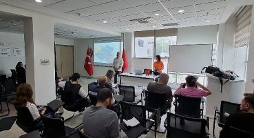 STK'lara özel 'Akıllı Telefonla Video Çekim Teknikleri' atölyesi