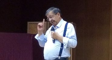 Ünlü Yazar Hayati İnanç Sevenleriyle Buluştu