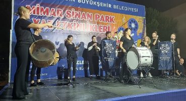 Aydın Büyükşehir Belediyesi'nden Mimar Sinan Parkı'nda müzik resitali