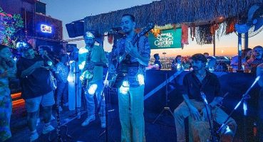 Müziğin Ruhunu Keşfetmek: Evrencan Gündüz Konserlerine Davetlisiniz