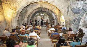 Tarihi Mekânda Büyüleyen Konser