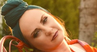 Gözde Saraç'ın yeni şarkısı “1 Milyon”