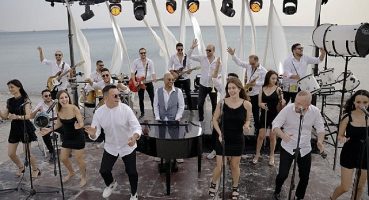 İzmir Büyükşehir Belediyesi'nden Ücretsiz Çim Konserleri!