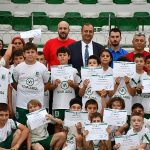 iznikspor-yaz-futbol-okulunda-sertifika-heyecani.jpg