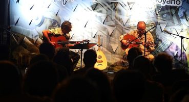 Konakta ud ve gitarın muhteşem ahengi