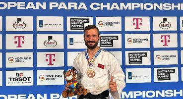 Nilüfer'in milli sporcusu Çimciler Avrupa üçüncüsü oldu