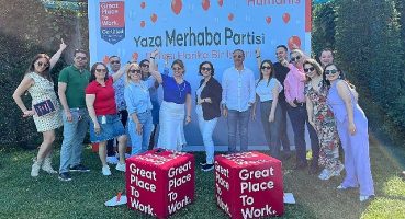 Türkiye'nin en hızlı büyüme kaydeden ilaç şirketi Humanis, Great Place to Work® sertifikası aldı