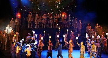 “Bu Memleket Bizim" Cumhuriyetin 100. Yılında Binlerce Seyircinin Kalbini Fethetti