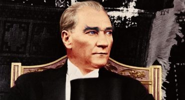 “CUMHURİYETİN 100'ü" Sergisi Memorial Bahçelievler'de…