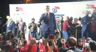 Gölcük'te Cumhuriyet'in 100. Yıl coşkusu muhteşemdi