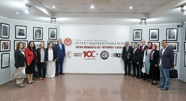 İzmir'de 10 Uluslararası EgeArt Sanat Günleri başladı