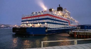 Rosatom, Dünyanın Tek Yüzer Nükleer Güç Santrali Akademik Lomonosov'a Taze Yakıt Tedarik Etti