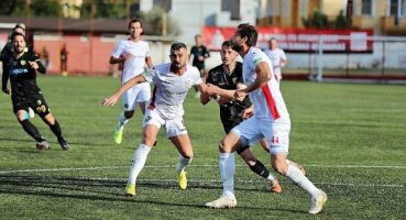 Aliağa Namağlup Liderliğini Sürdürdü