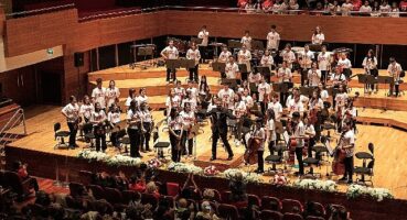 Çocuklar, gençler ve kadınlardan Cumhuriyet aşkına Ahmet Adnan Saygun'da muhteşem 100 Yıl konseri