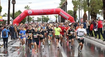 Karşıyaka tek yürek oldu, Ata'dan Ana'ya koştu