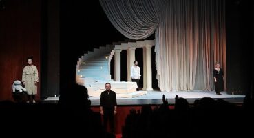 Ne hayatta ne tiyatroda istediği yeri bulamamış bir kadının hikâyesi “Ben Medea Değilim"