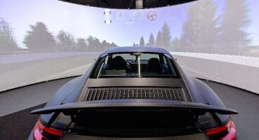 Pırellı, sanal geliştirme merkezinde açtığı sürüş simülatörüyle almanya'daki yatırımlarına devam ediyor