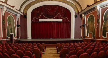 Tarihi Elhamra Sahnesi İzBBŞT'nin ikinci evi oluyor