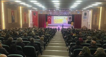 İlçe Şehir Konferansları Şubat Ayı Etkinlikleri İlgiyle Takip Ediliyor