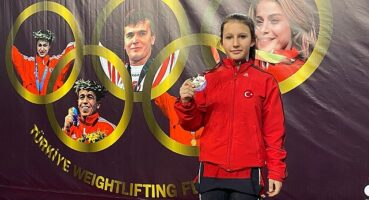 İzmirli Genç Sporculardan Büyük Başarı