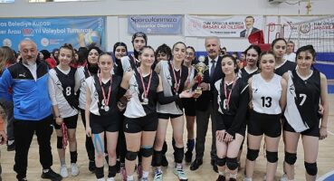 Liseler Arası 100. Yıl Voleybol Turnuvası Sona Erdi…