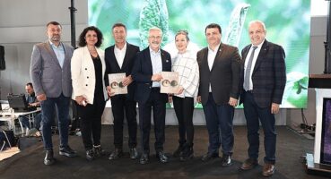 Enginarlı lezzetlerin hikayesini anlatan  “Çanak" isimli kitap tanıtıldı