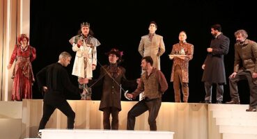 İstanbul Büyükşehir Belediyesi Şehir Tiyatroları, bu hafta 9 oyunla seyirci karşısına çıkıyor