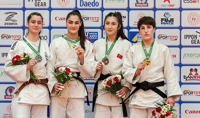 judoda-6-madalya-birden.jpg