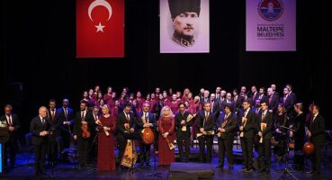 Musıki Eğitim Vakfı'nın “Canan Okuyor" Konseri Sanatseverlere Unutulmaz Bir Musıki Gecesi Yaşattı
