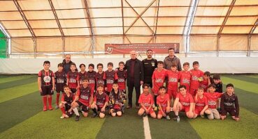 Nevşehir Belediyesi tarafından düzenlenen 3. İlkokullar Arası 23 Nisan Halı Saha Futbol Turnuvası başladı