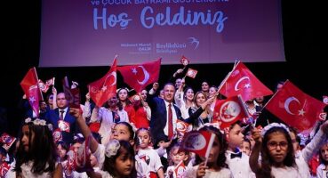 Beylikdüzü Belediyesi tarafından düzenlenen, 23 Nisan Ulusal Egemenlik ve Çocuk Bayramı 'Uluslararası Çocuk Şenliği' bir dizi etkinlikle başladı