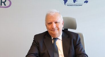 Gelişen dünya koşulları, yeni yaşam ve çalışma ortamı baş dönmesini tetikliyor