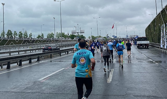 19-istanbul-yari-maratonu-bagis-kampanyasiyla-450-cocuk-nitelikli-egitim-destegine-kavustu.jpg