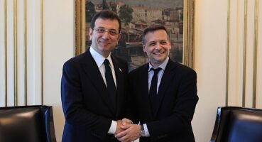 Atina Belediye Başkanı Haris Doukas Ekrem İmamoğlu’na Tebrik Ziyareti