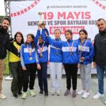 kucukcekmece-belediyesi-ve-ilce-milli-egitim-mudurlugu-isbirligi-ile-okullar-arasi-19-mayis-genclik-ve-spor-bayrami-kros-yarismasi-duzenlendi.jpg