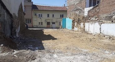 Osmangazi metruk binalardan temizleniyor