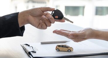 Yüksek faizli piyasa koşullarında araç kiralamak, satın almaktan daha kârlı