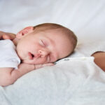 Yenidoğan Bebeklerde Sağlıklı Bir Uyku Düzeni İçin 9 Öneri