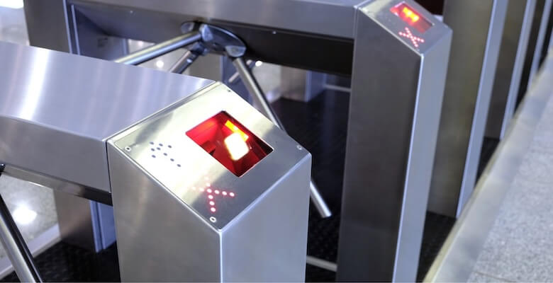 Turnike Geçiş Sistemleri ile Güvenlik ve Düzenli Erişim Kontrolü