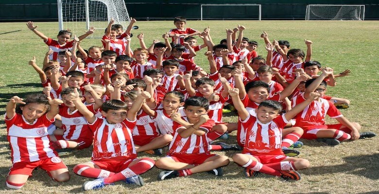 Antalyaspor’da Parlayan ve Başka Kulüplerde de Başarıya Ulaşan Yerli İsimler